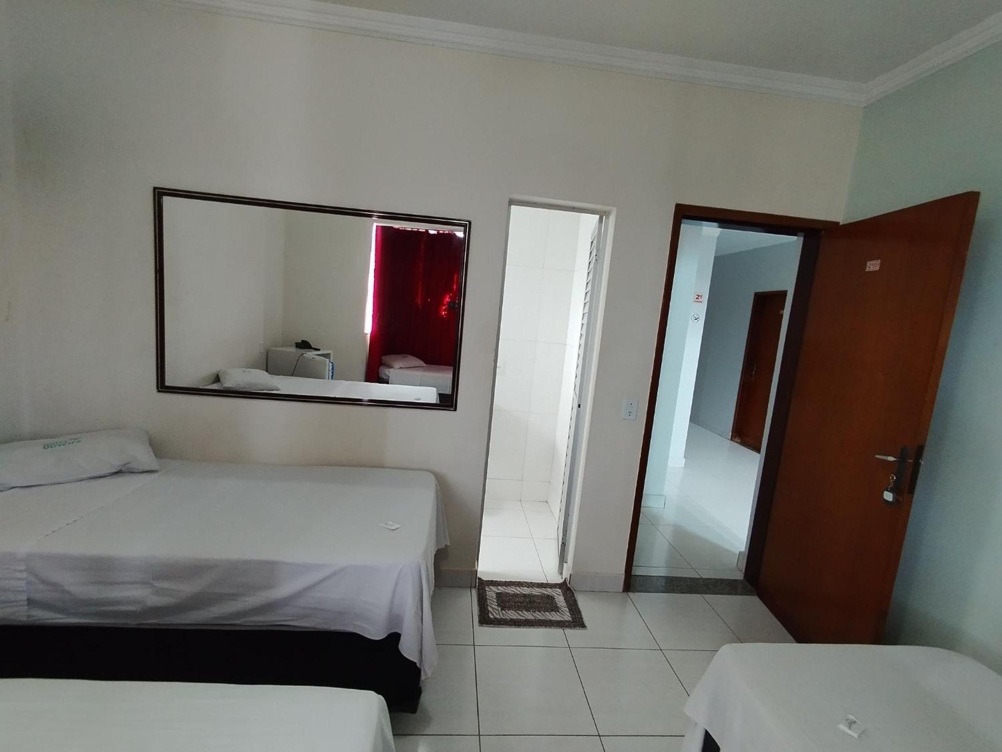 Hotel Oliveira ゴイアニア エクステリア 写真