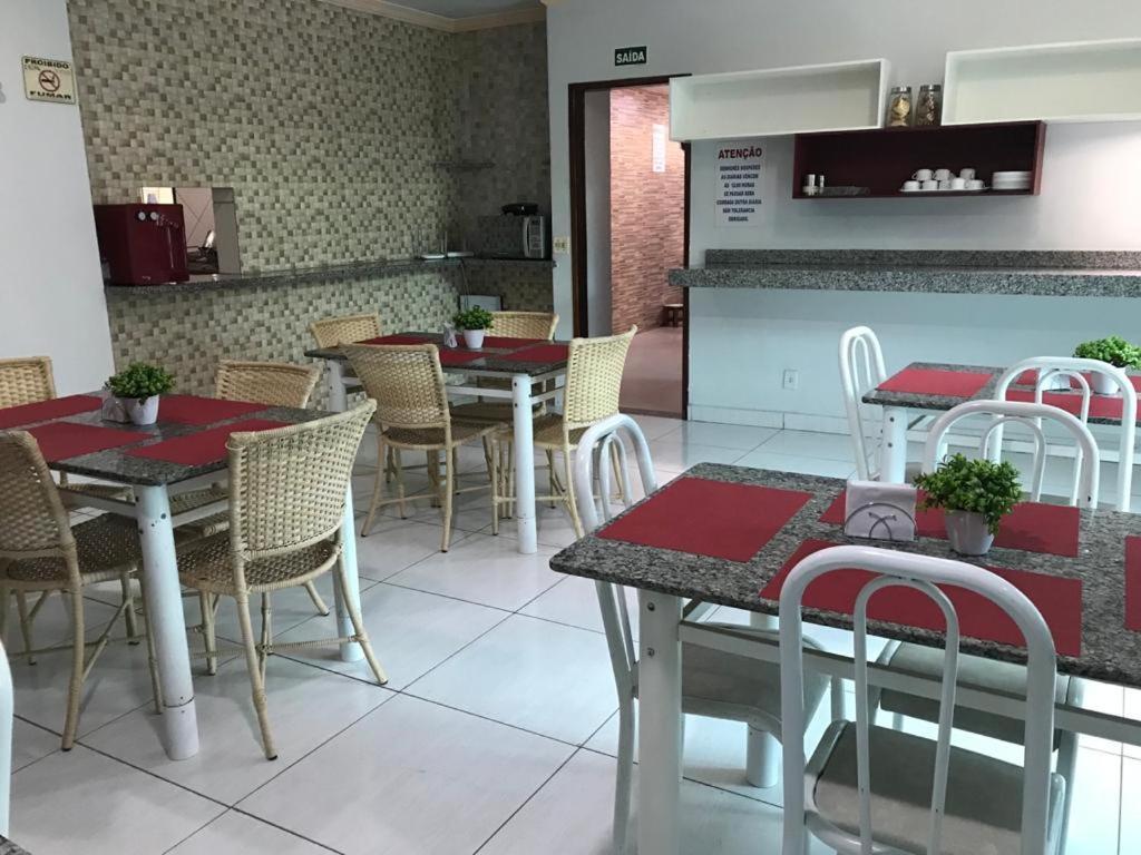 Hotel Oliveira ゴイアニア エクステリア 写真
